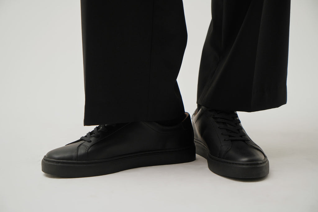 14 Ways to Style Black Sneakers