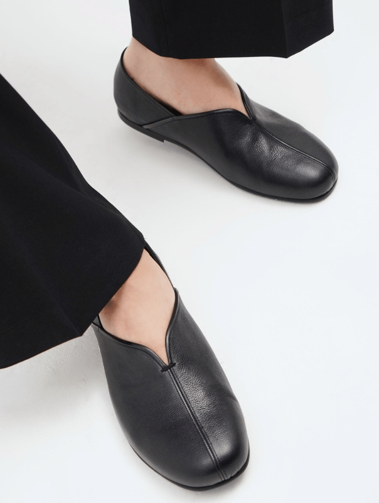 Unisex Black China Loafers | Simon | JOSEPHT.CA