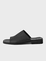 Leather Slippers | TROY