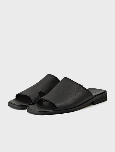 Leather Slippers | TROY