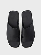 Leather Slippers | TROY