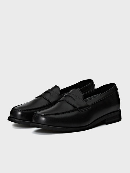 Classic Black Casual Oxford Shoe | PETERS | JOSEPHT.CA