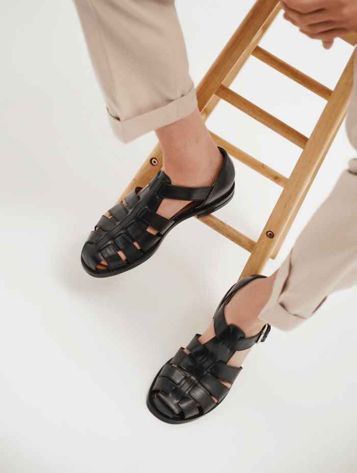 Unisex Black Leather Fisherman Sandals | Victor | JOSEPHT.CA Unisex Black Leather Fisherman Sandals | Victor | JOSEPHT.CA